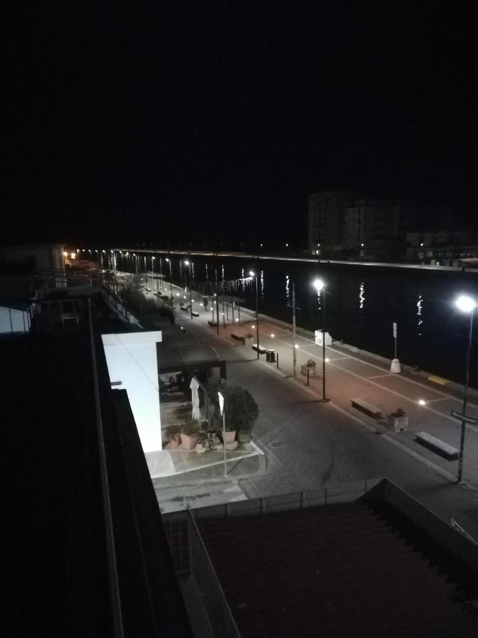 B&B Traghetto Порто-Гарибальди Экстерьер фото